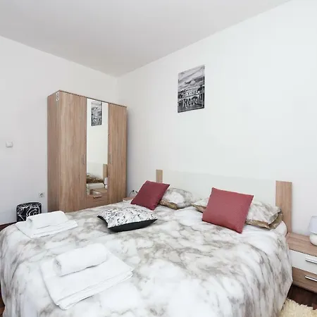 Apartamento Damant *