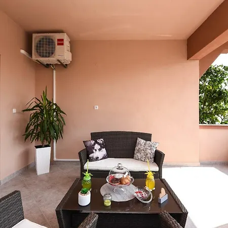 Apartamento Damant *