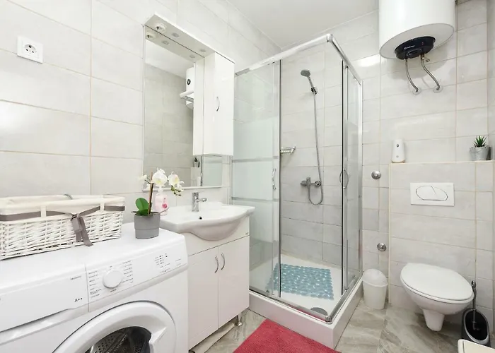 Damant Lägenhet Zadar